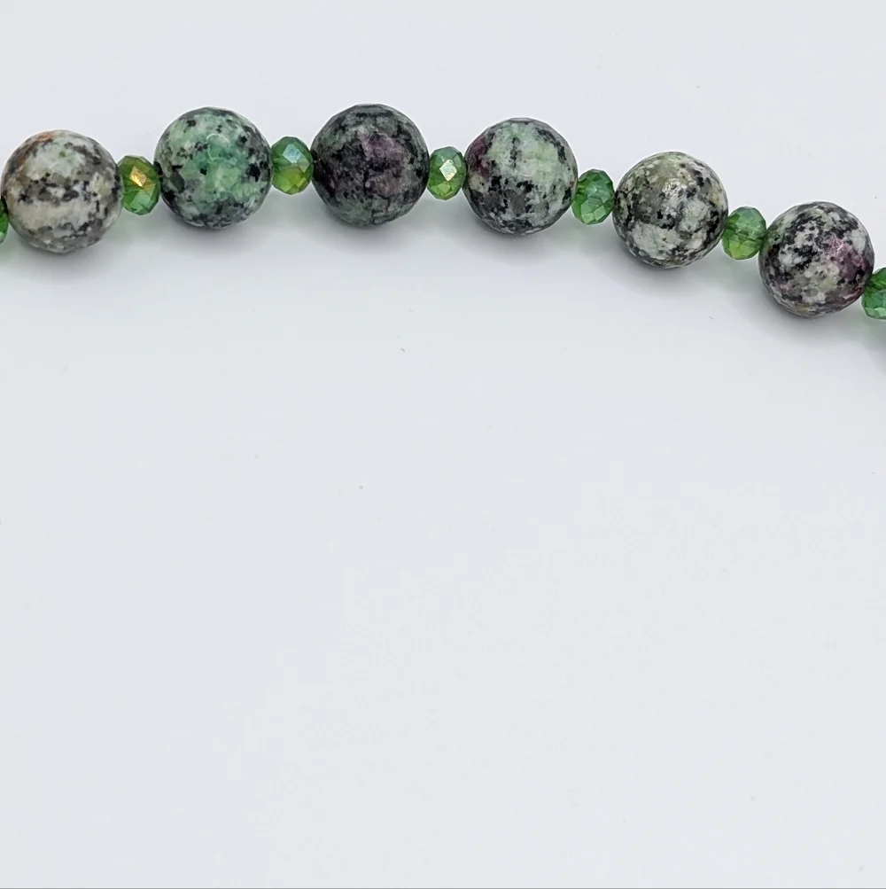 Ruby Zoisite Faceted Bead Necklace 20" - Picture 8 of 10